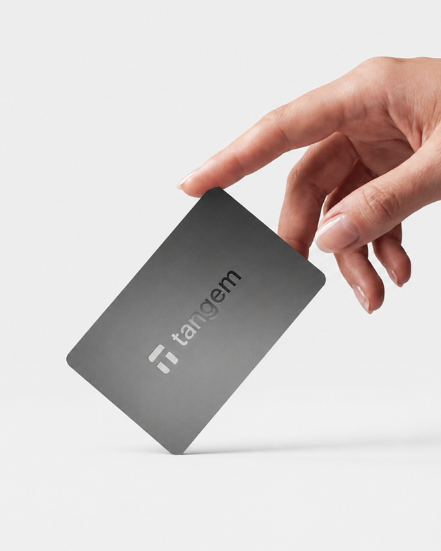 https://www.tiendacripto.io/uploads/products/5756a0ce275739554.26335309-foto tangem 2.png